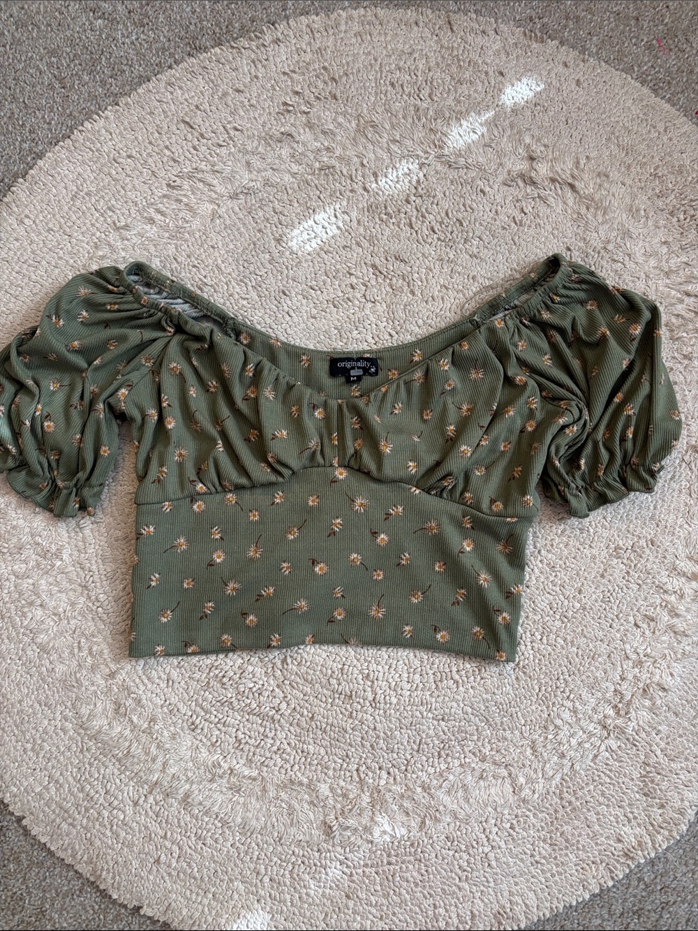 Originality brand crop cotton top